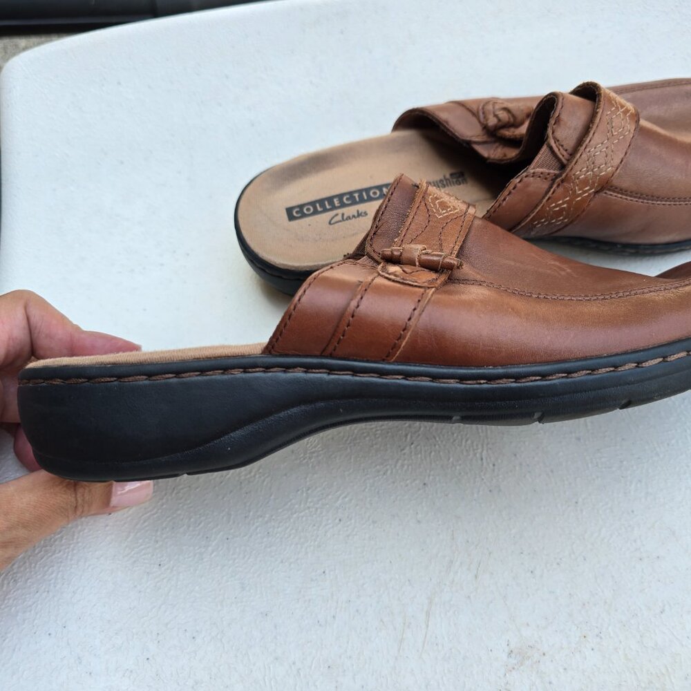 Clarks Collection 8.5 Patty Nell Chestnut Brown Leather Slip On Mules GUC Rubber - Picture 2 of 16